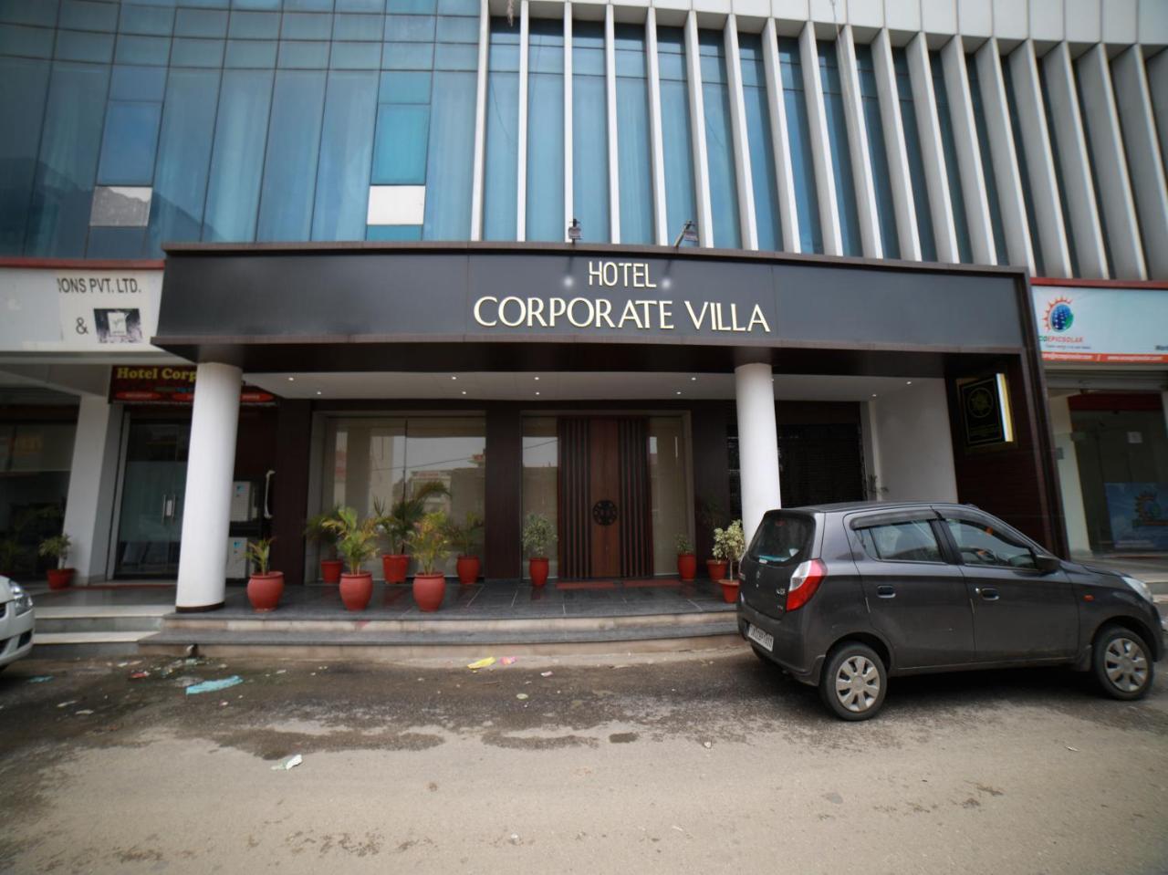 Oyo 15561 Corporate Villa Jammu Bagian luar foto